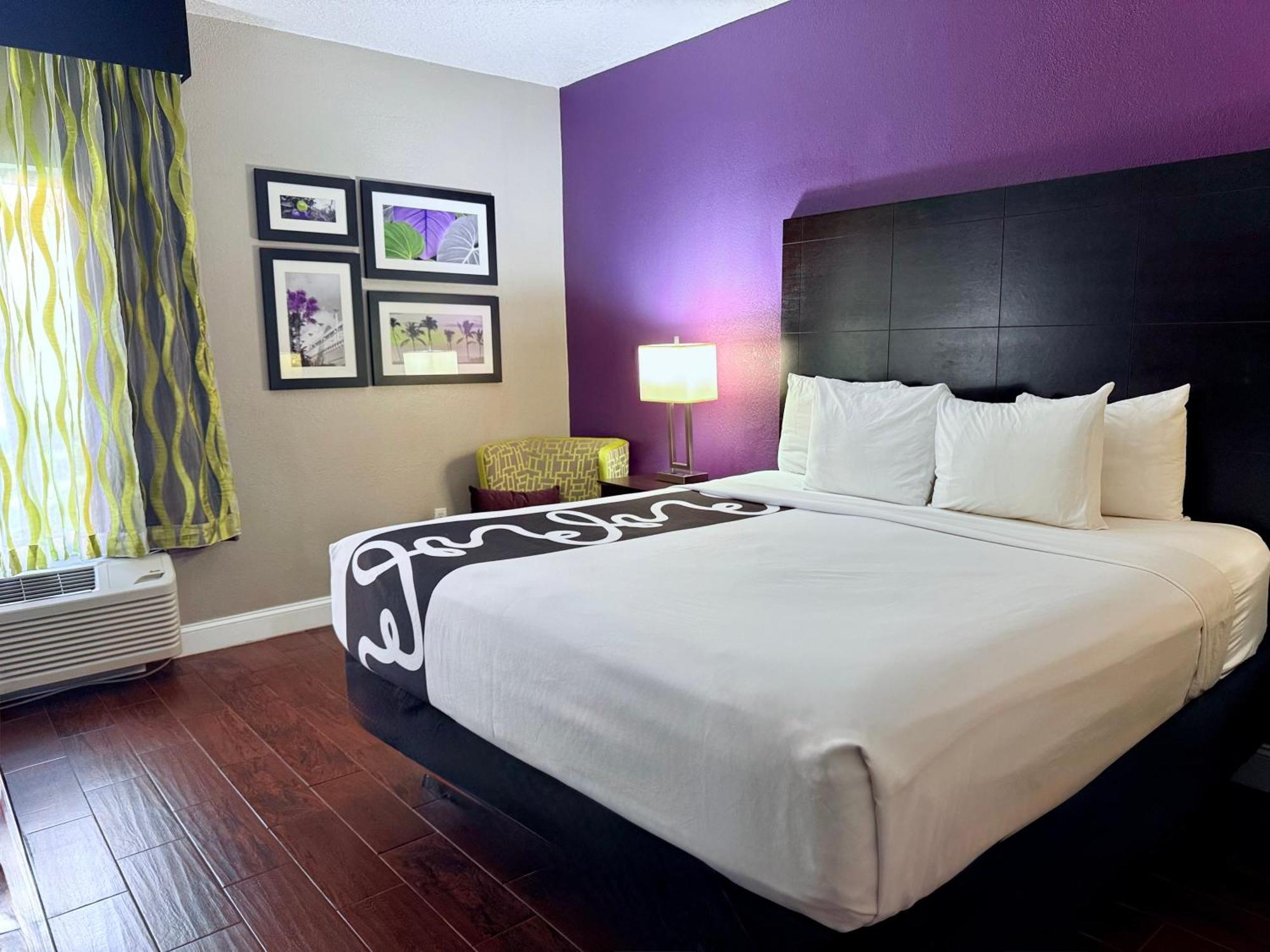 La Quinta By Wyndham Orlando Universal Area - Free Shuttle To Universal Exterior photo