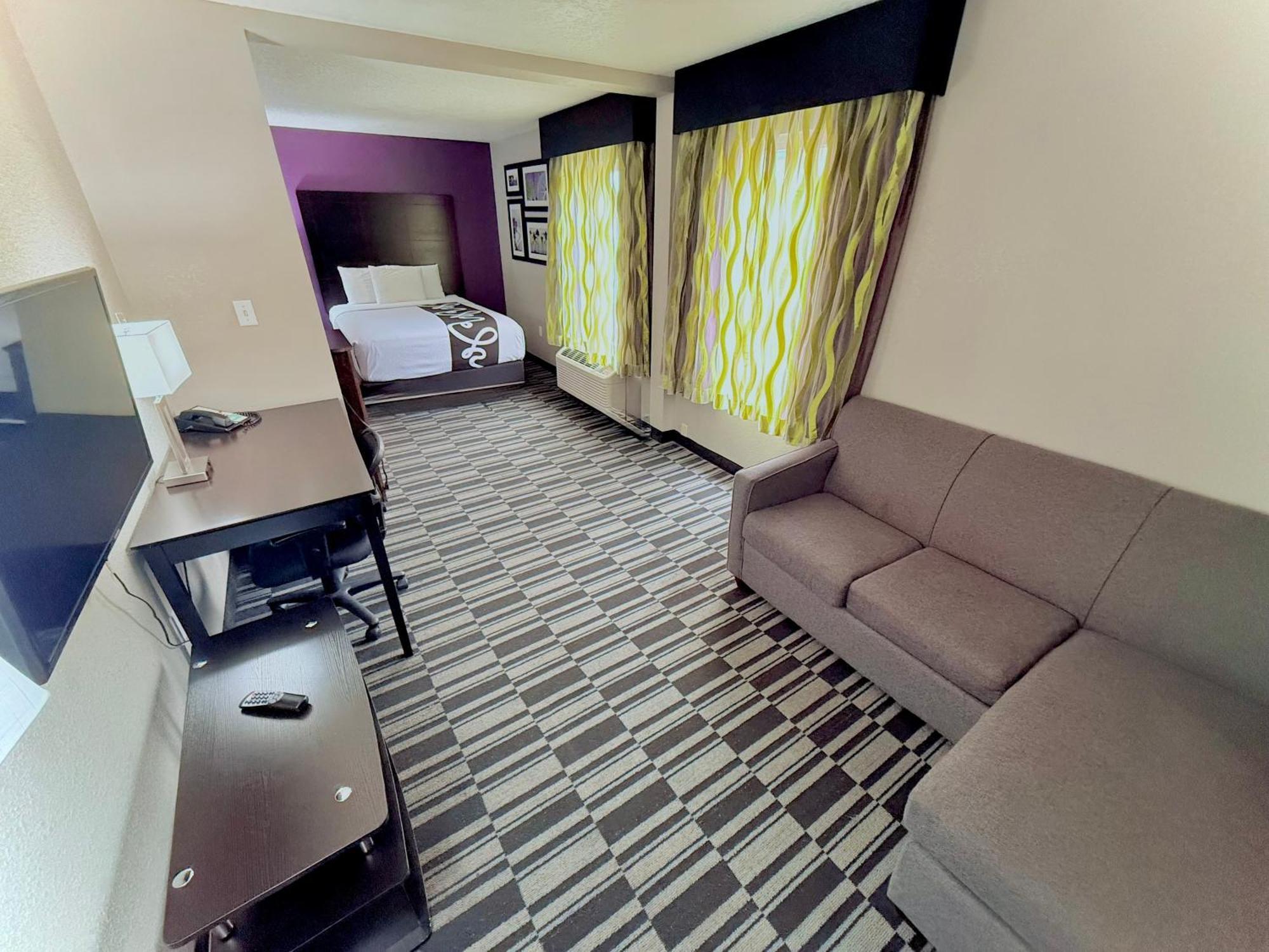 La Quinta By Wyndham Orlando Universal Area - Free Shuttle To Universal Exterior photo
