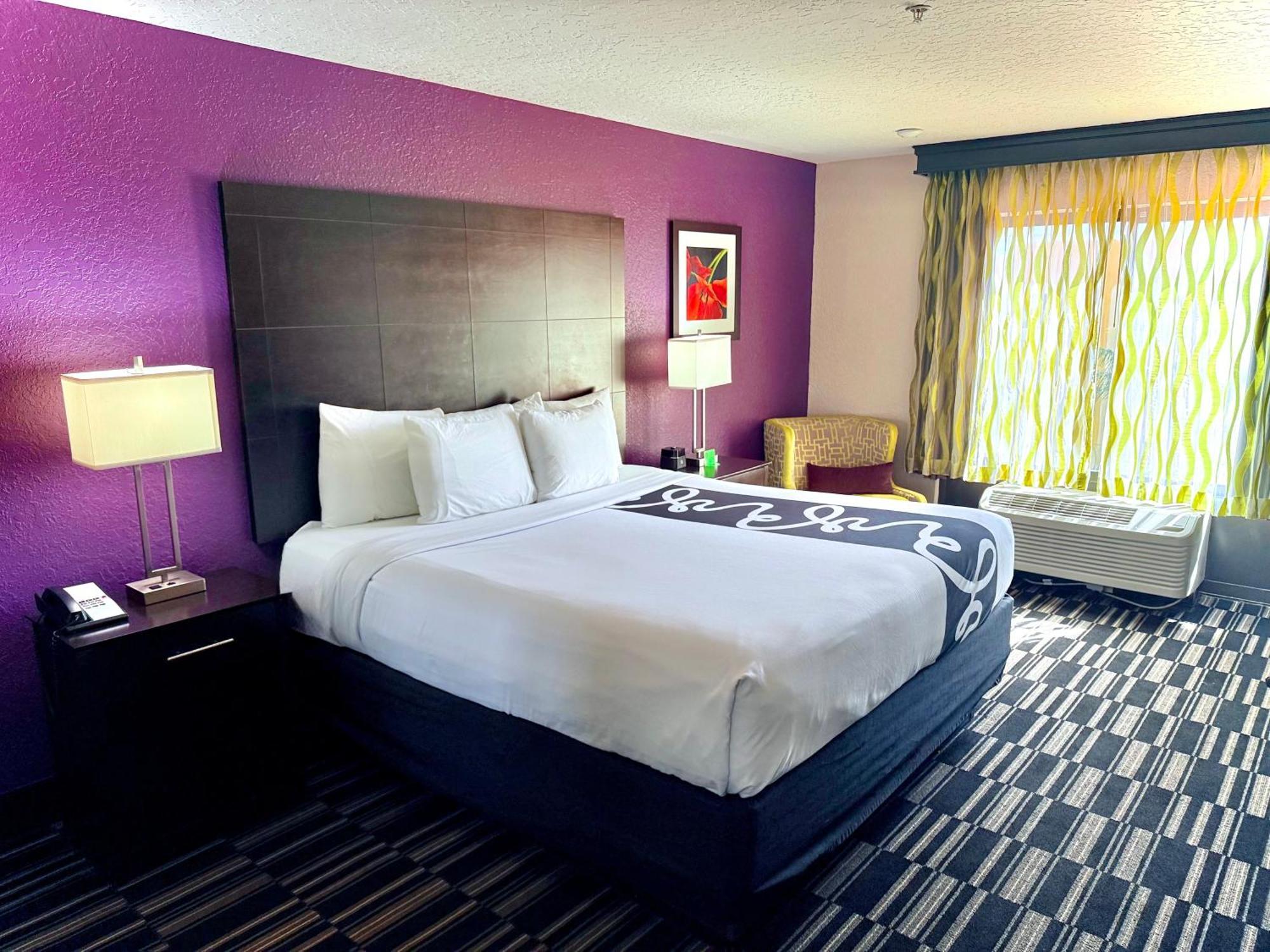 La Quinta By Wyndham Orlando Universal Area - Free Shuttle To Universal Exterior photo
