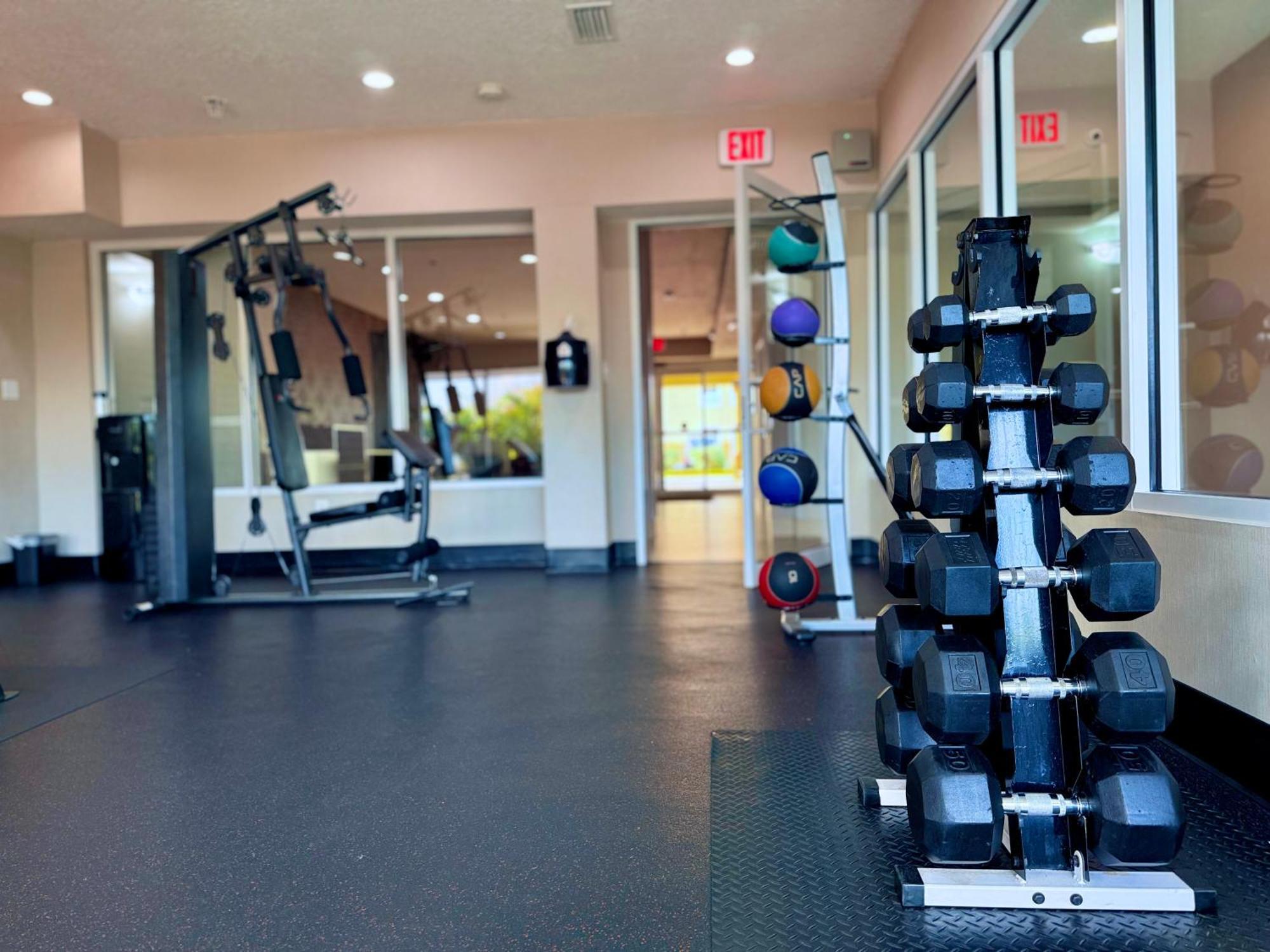 La Quinta By Wyndham Orlando Universal Area - Free Shuttle To Universal Exterior photo