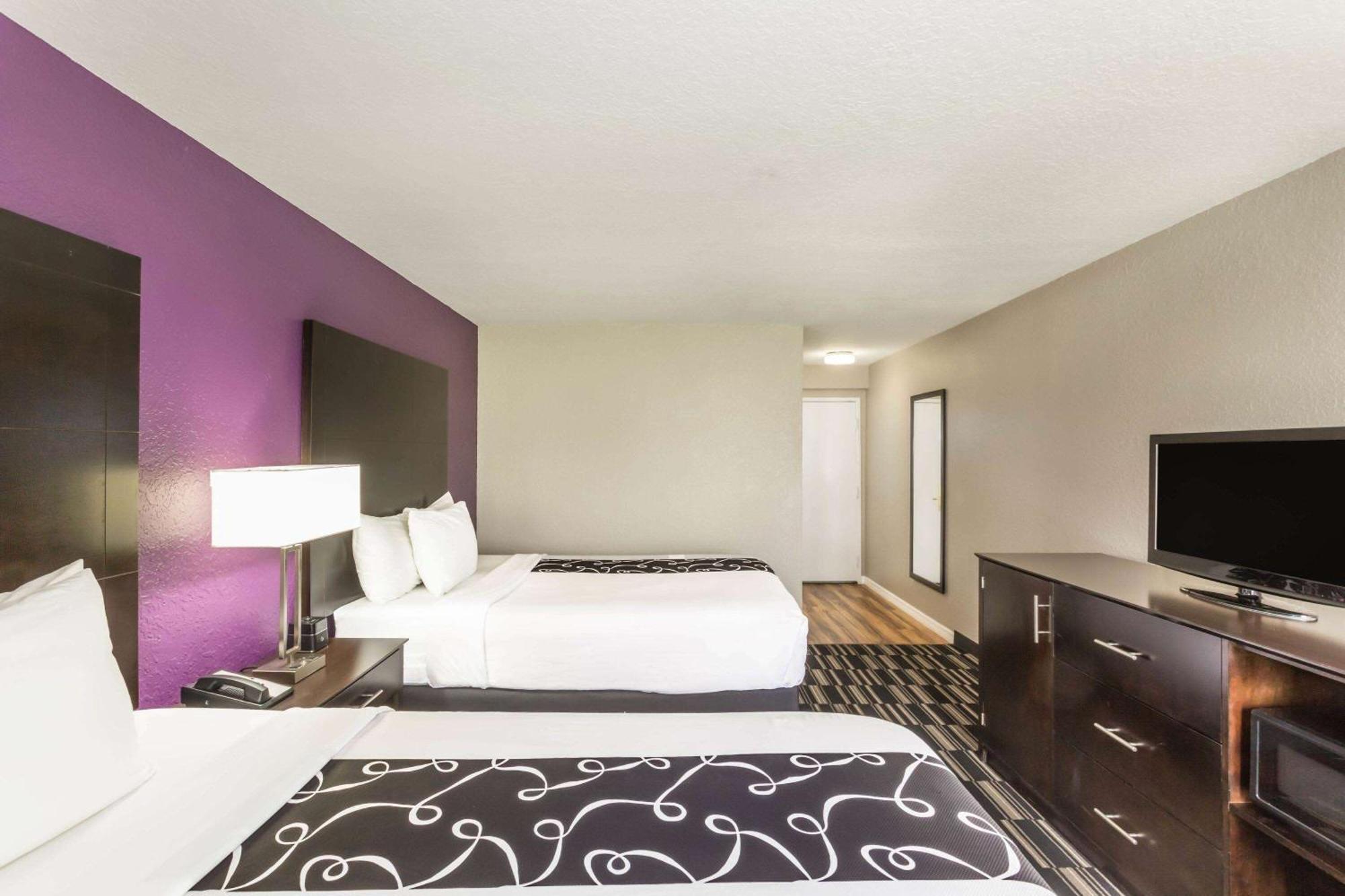 La Quinta By Wyndham Orlando Universal Area - Free Shuttle To Universal Exterior photo